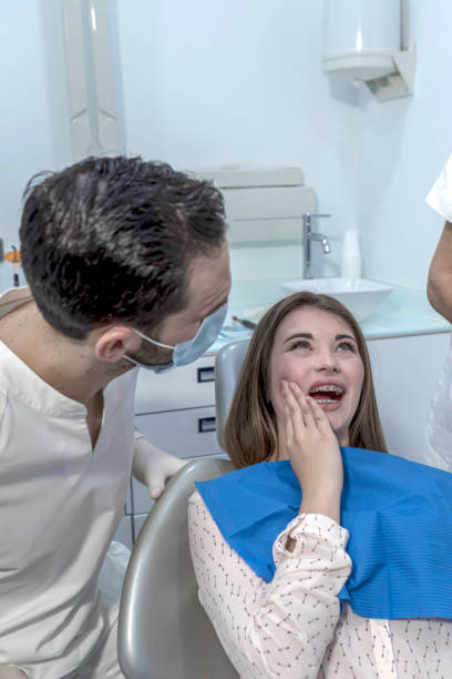 Best Emergency Treatment for Dental Infections or Abscesses in Blue Hills, CT